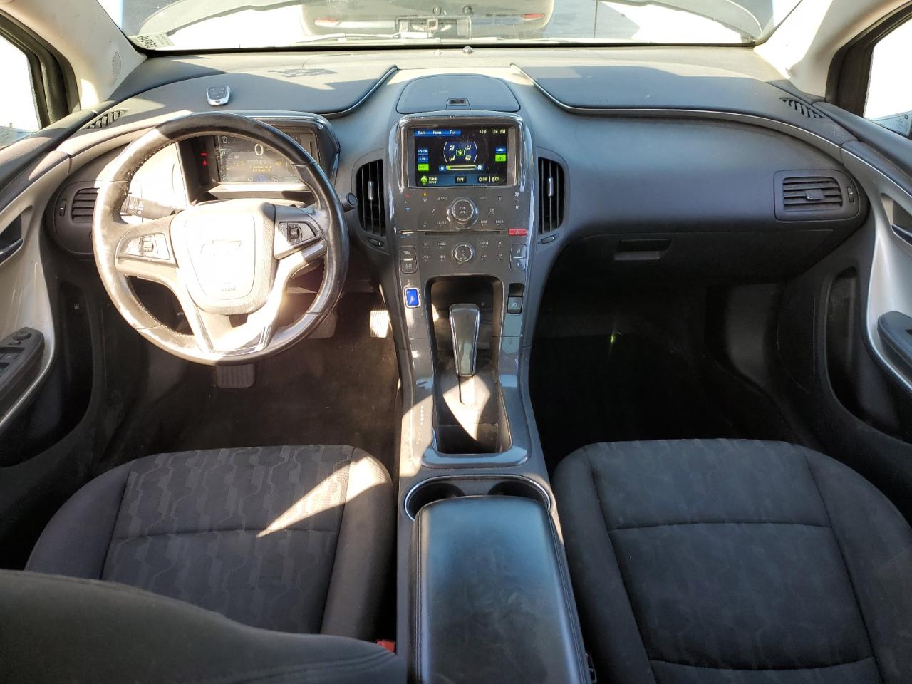 2014 Chevrolet Volt - Image 8