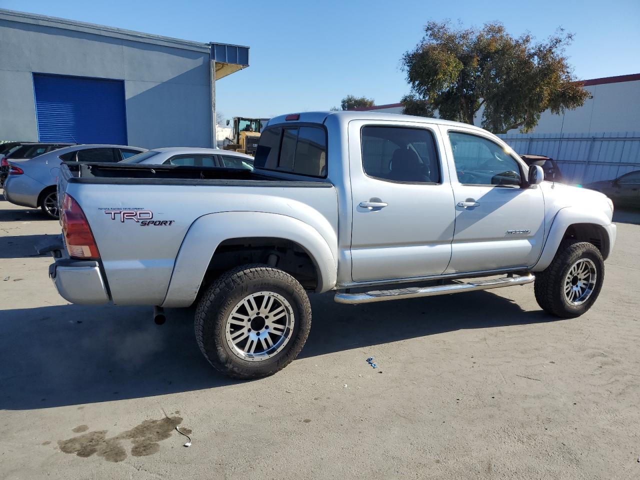 2005 Toyota Tacoma - Image 3
