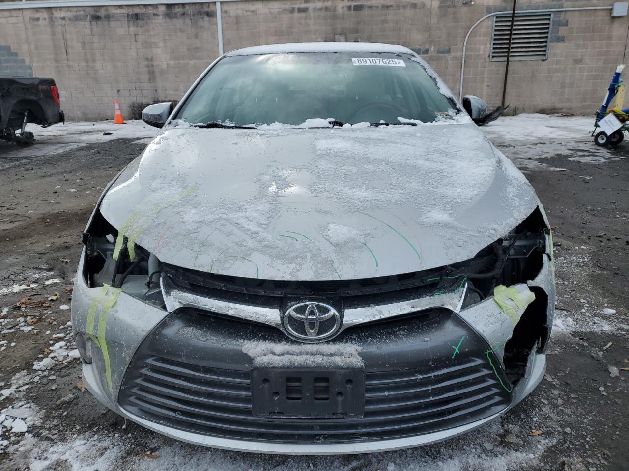 2016 Toyota Camry - Image 5