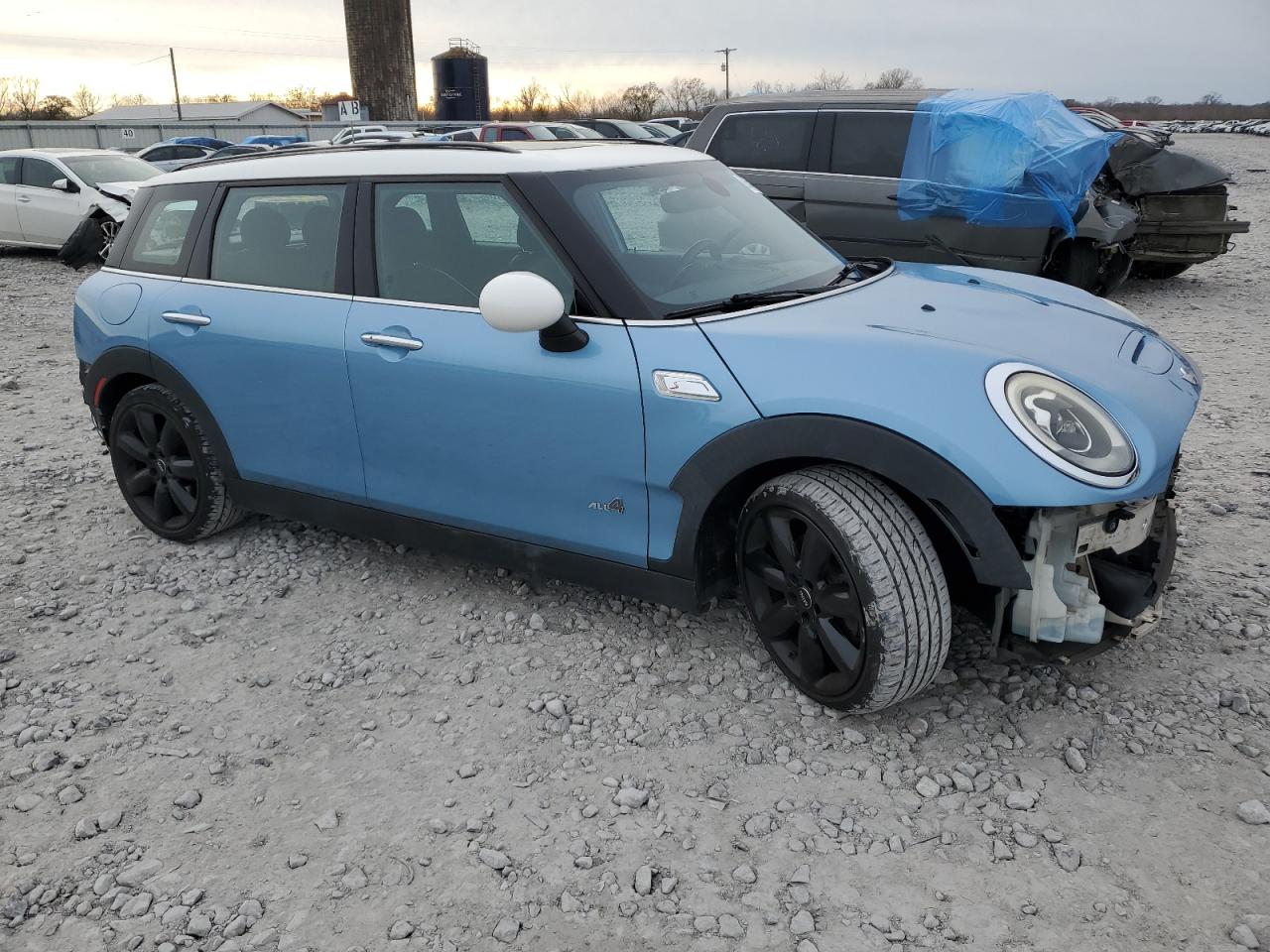 2017 MINI Cooper - Image 4