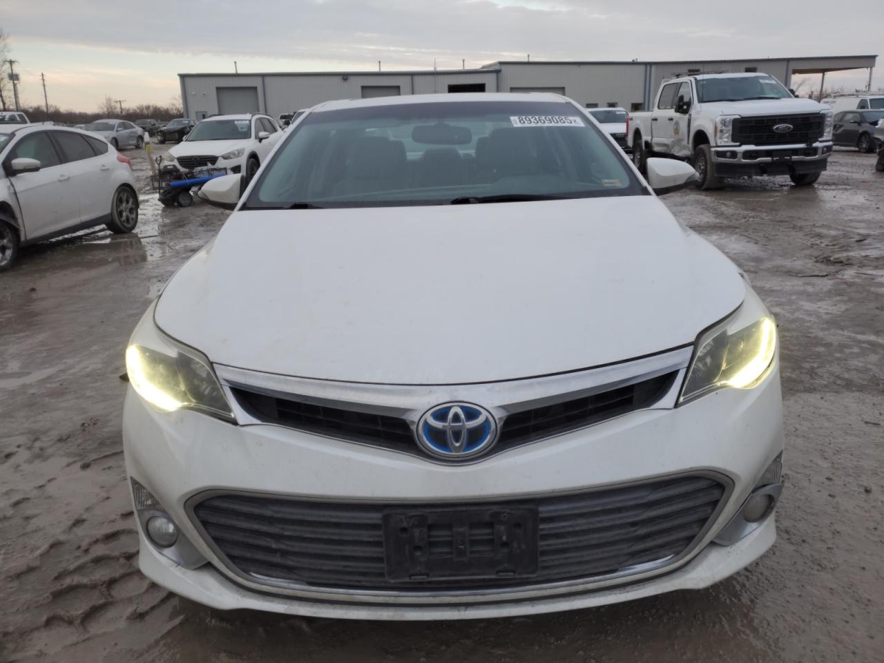 2013 Toyota Avalon - Image 5