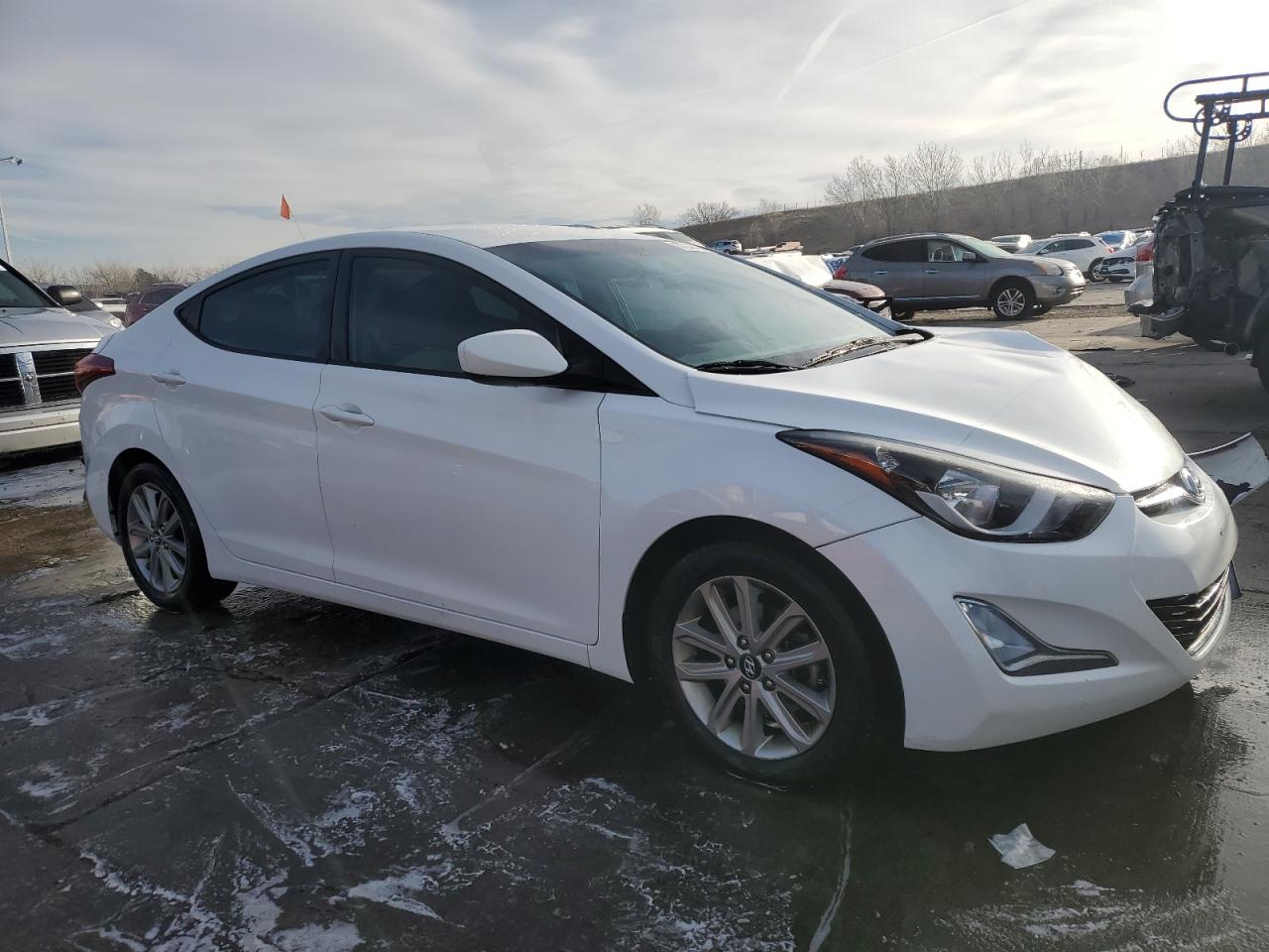 VIN 5NPDH4AE9EH506836 2014 HYUNDAI ELANTRA no.4