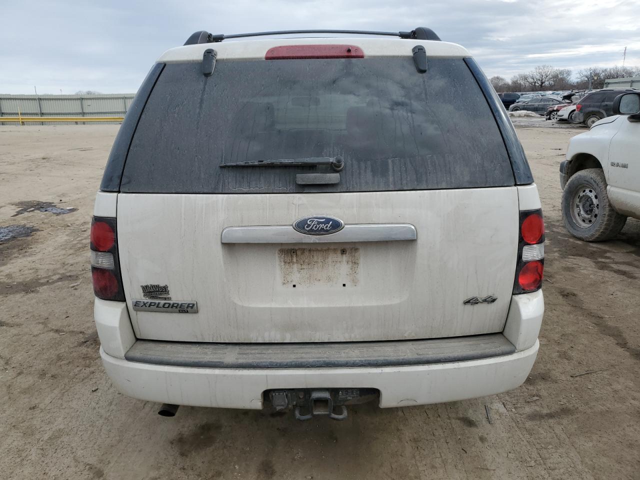 2008 Ford Explorer - Image 6