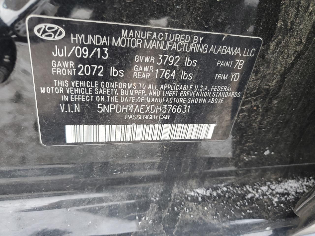2013 Hyundai Elantra - Image 12