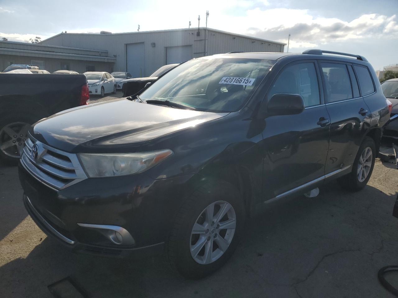 2012 Toyota Highlander - Image 1