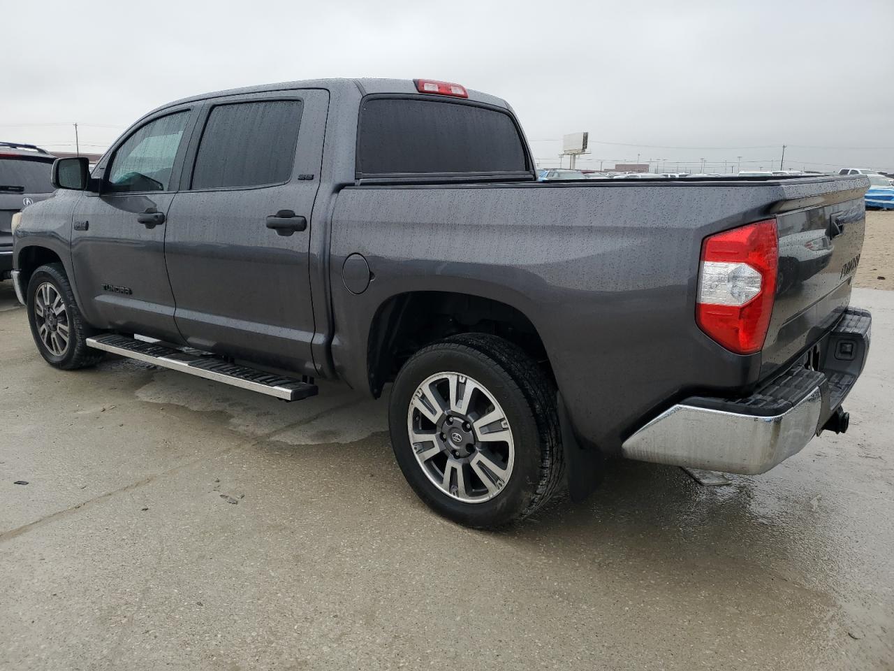 2018 Toyota Tundra - Image 2