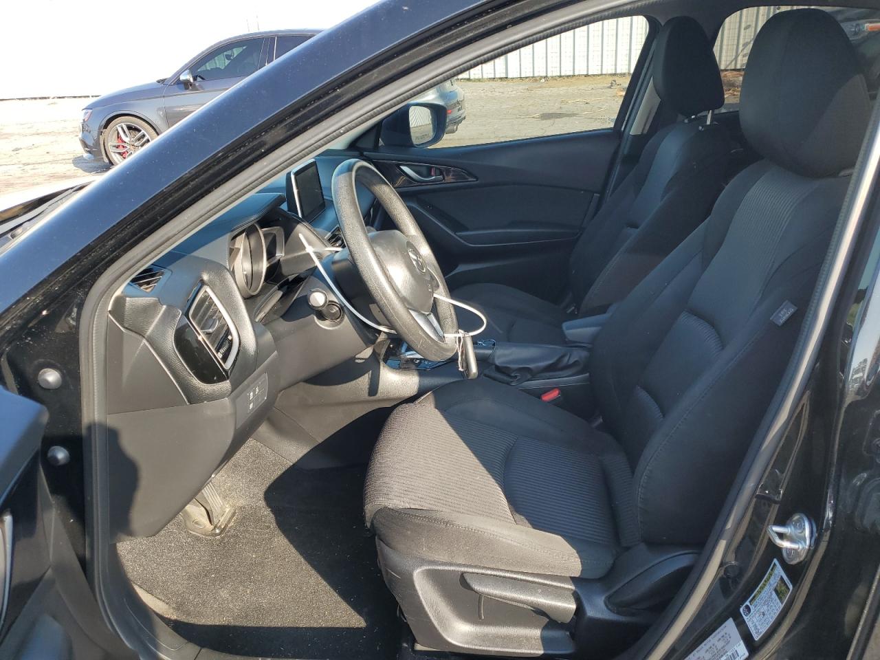 2016 Mazda 3 - Image 7