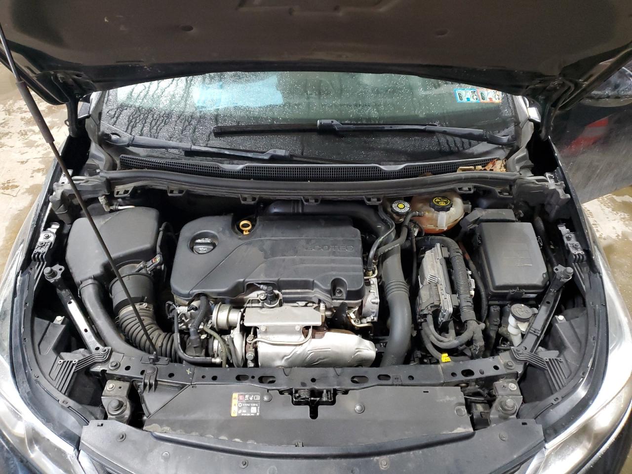 2019 Chevrolet Cruze - Image 11
