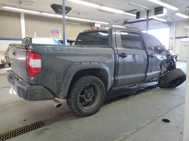 Пикапы TOYOTA TUNDRA 2016 Серый