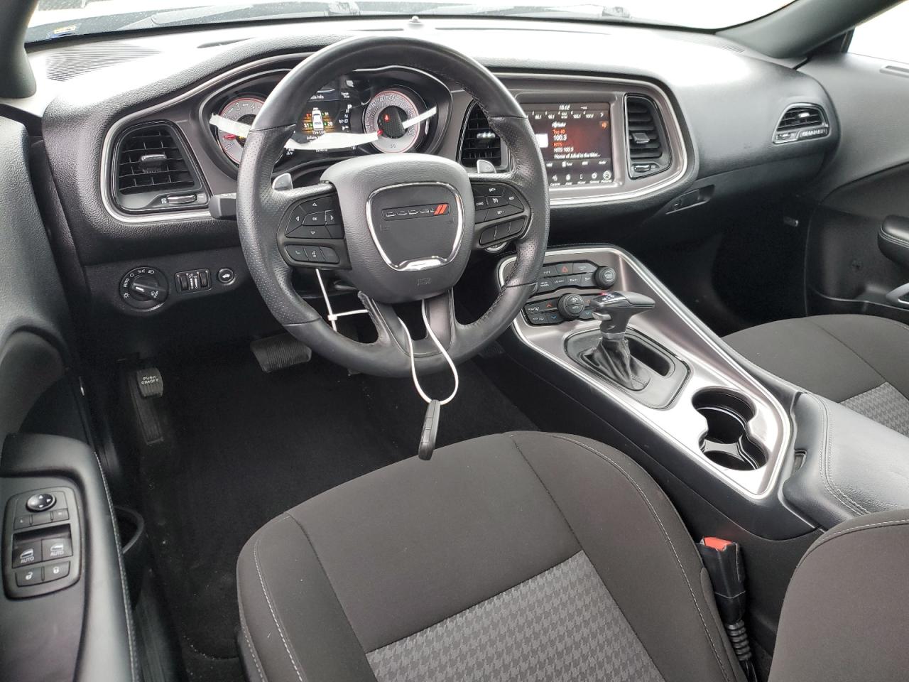 2021 Dodge Challenger - Image 8