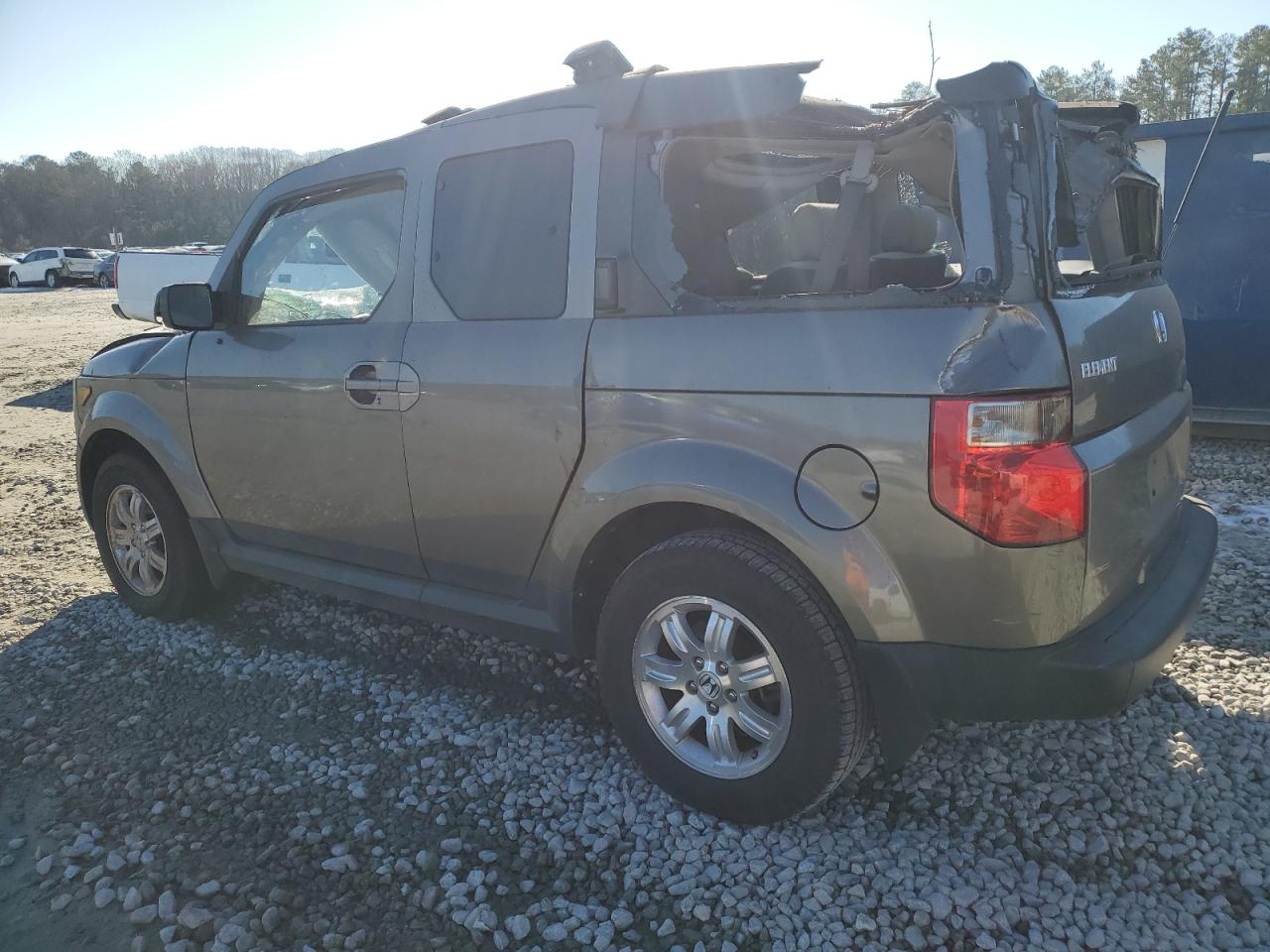 2007 Honda Element - Image 2