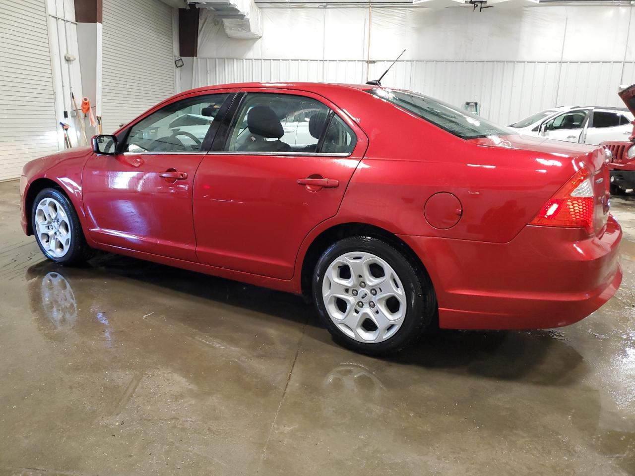 2011 Ford Fusion - Image 2