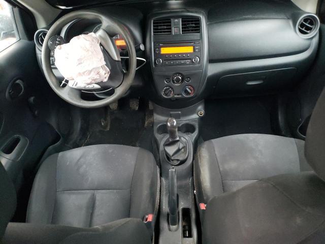  NISSAN VERSA 2018 Сірий