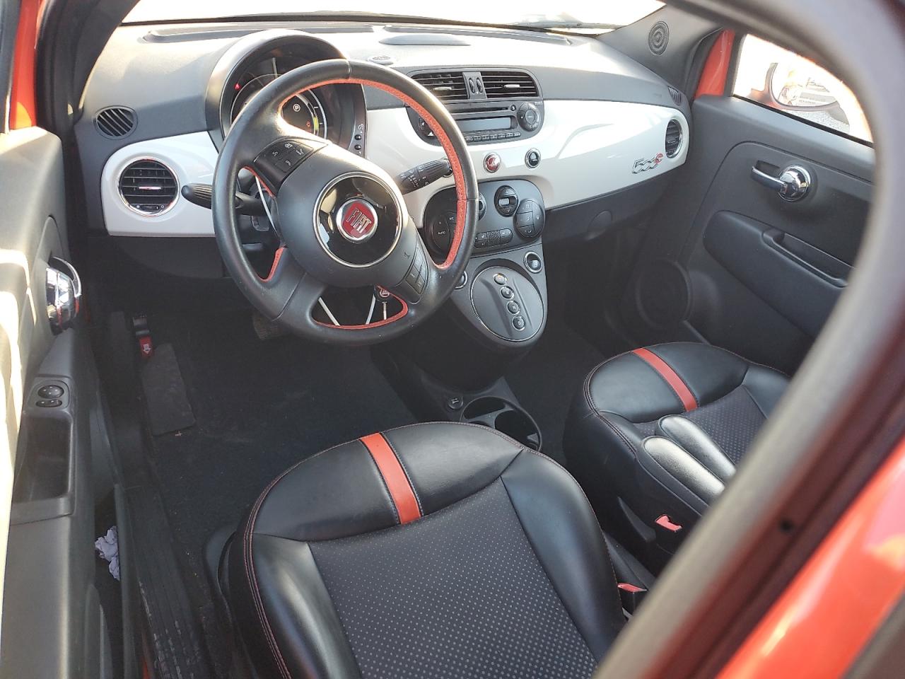 2014 Fiat 500 Electric VIN: 3C3CFFGE0ET294563 Lot: 88529745