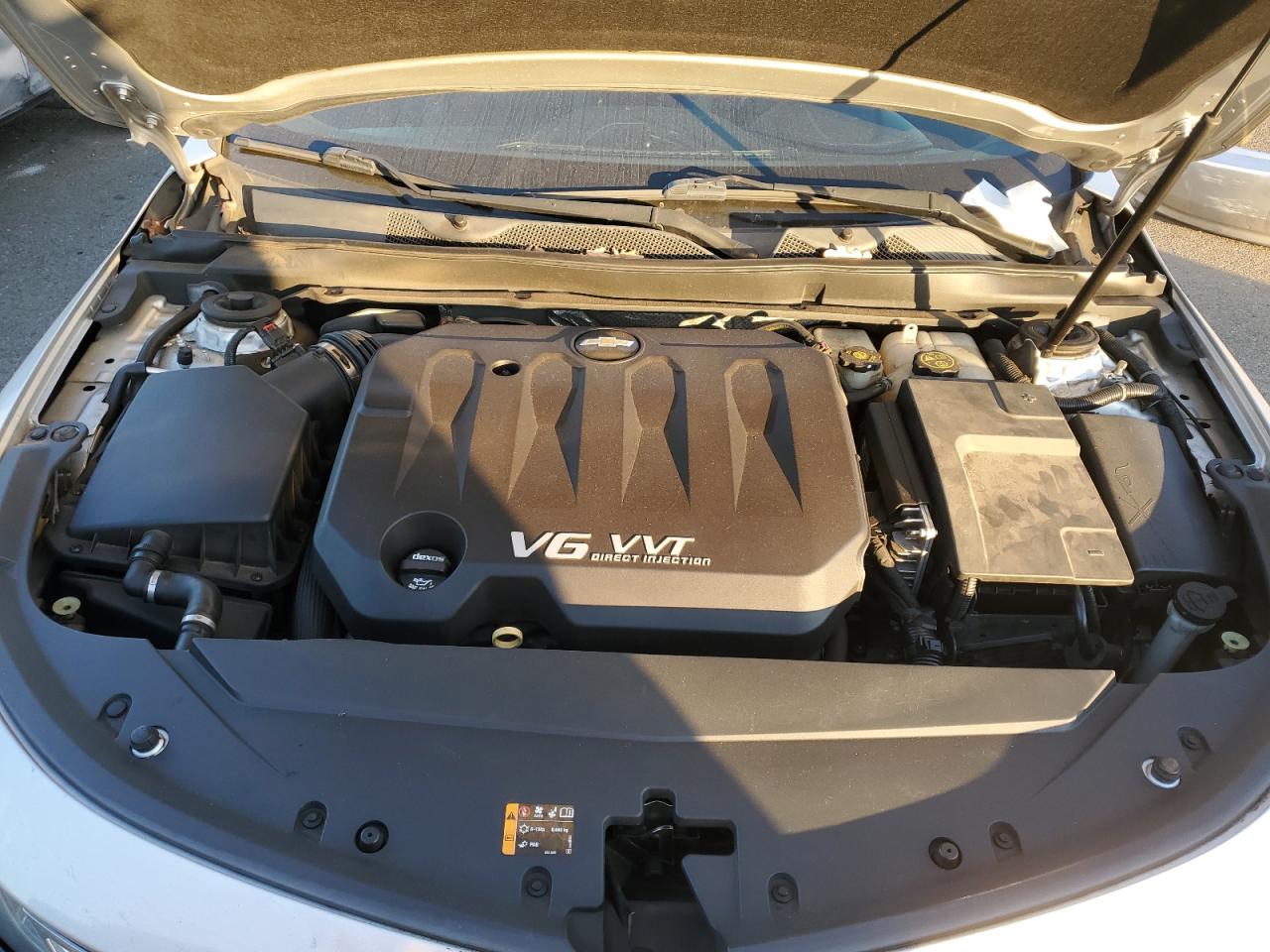 2014 Chevrolet Impala - Image 11