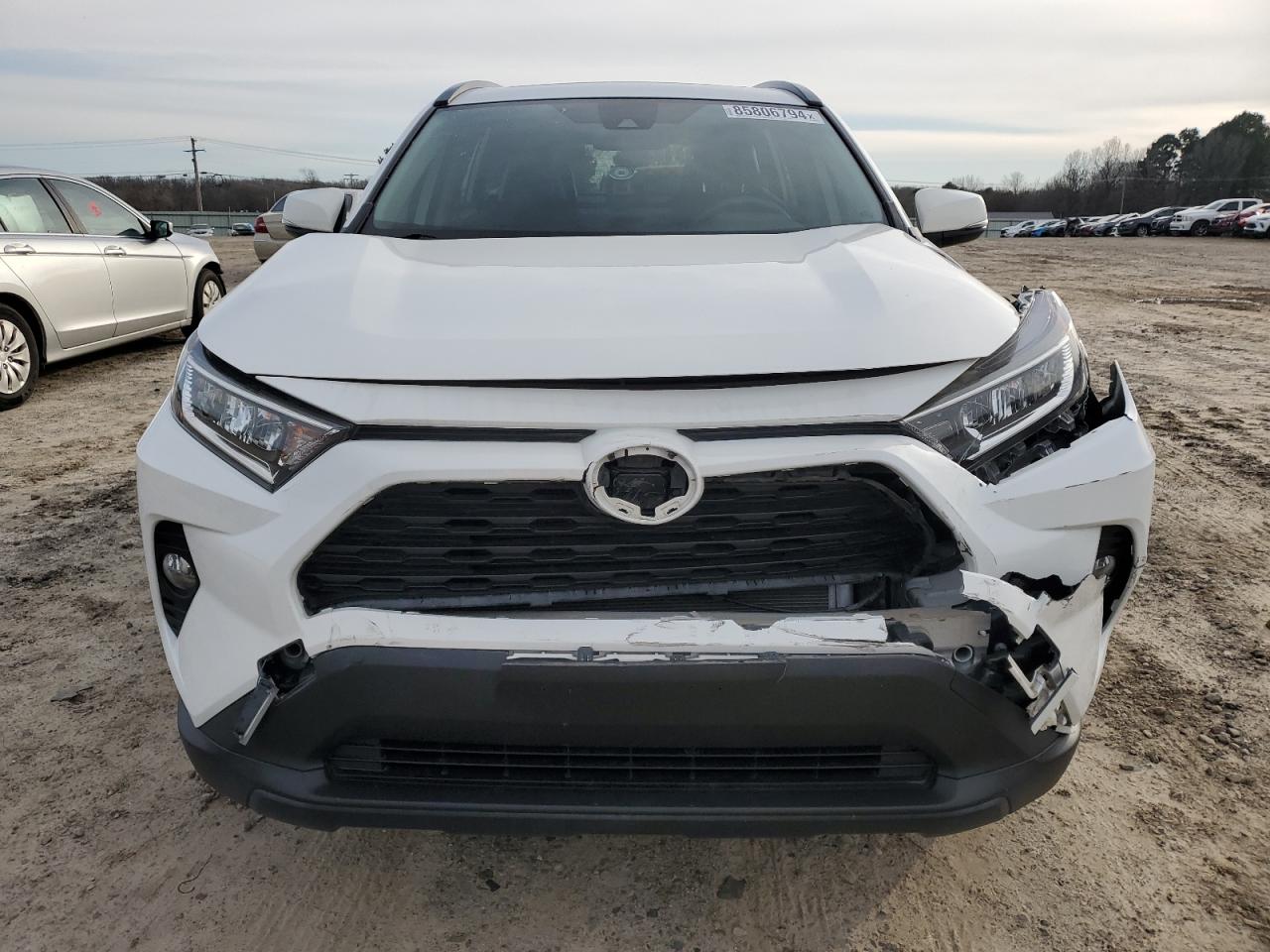 2019 Toyota RAV 4 - Image 5