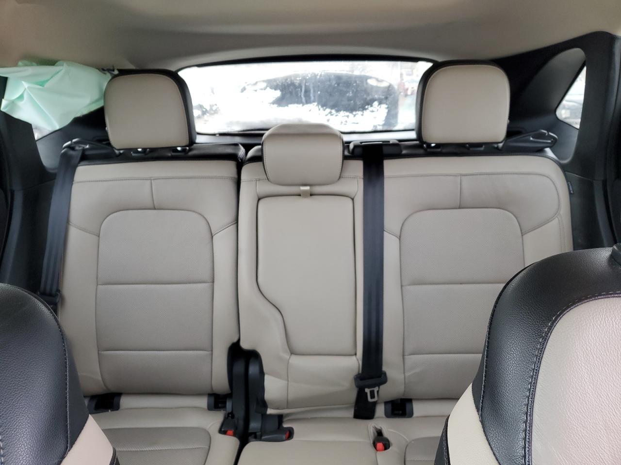 2020 Ford Escape - Image 10