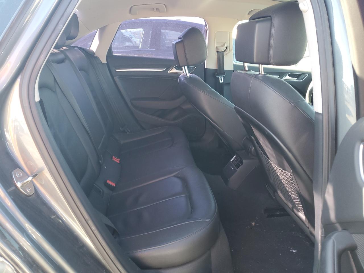 2015 Audi A3 - Image 10
