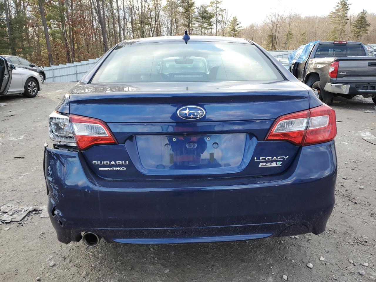 2017 Subaru Legacy - Image 6