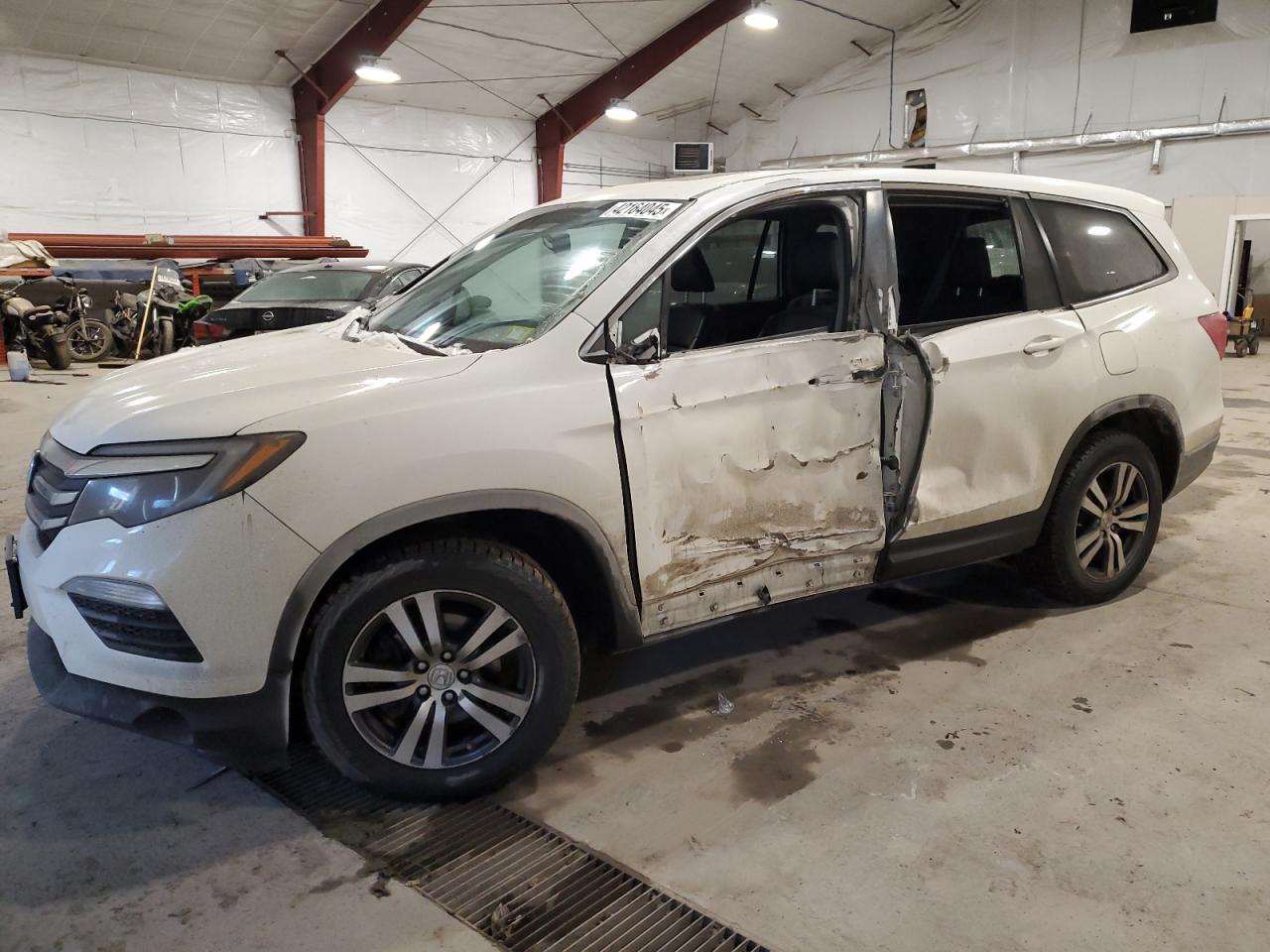 2017 Honda Pilot - Image 1