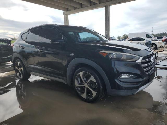  HYUNDAI TUCSON 2017 Черный