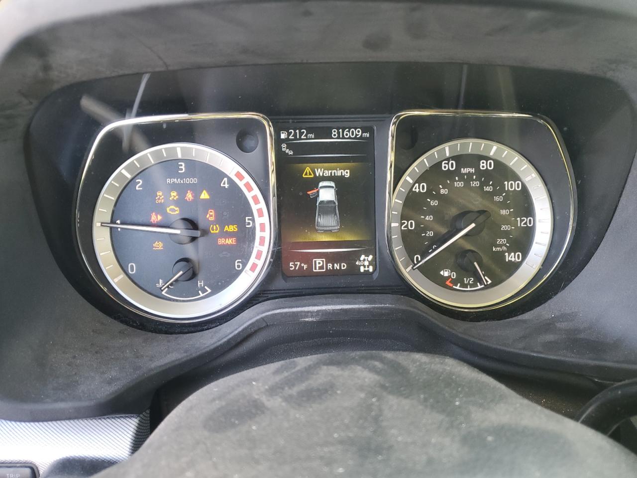 1N6BA1F49HN568782 NISSAN TITAN 2017