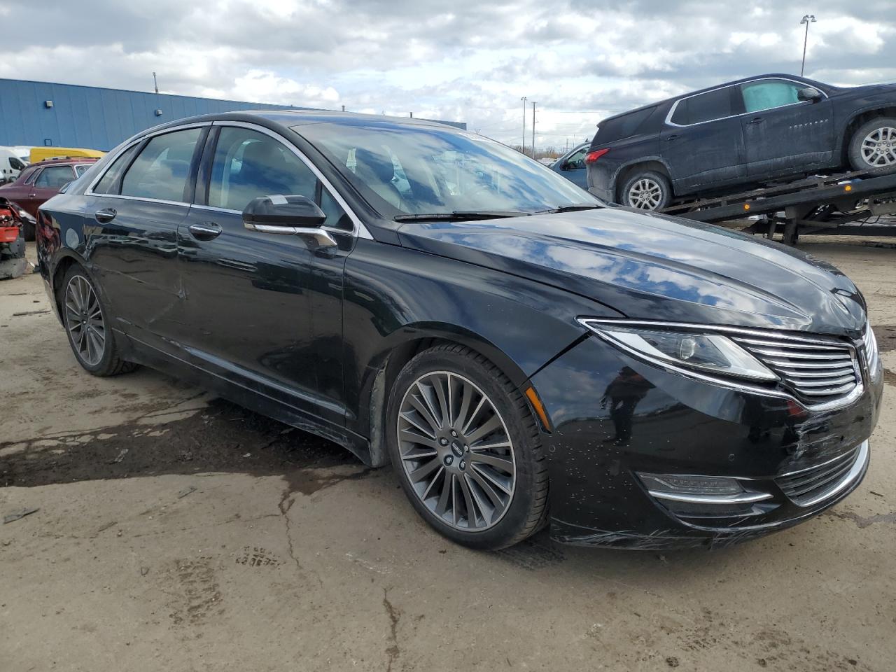 2015 Lincoln MKZ - Image 4