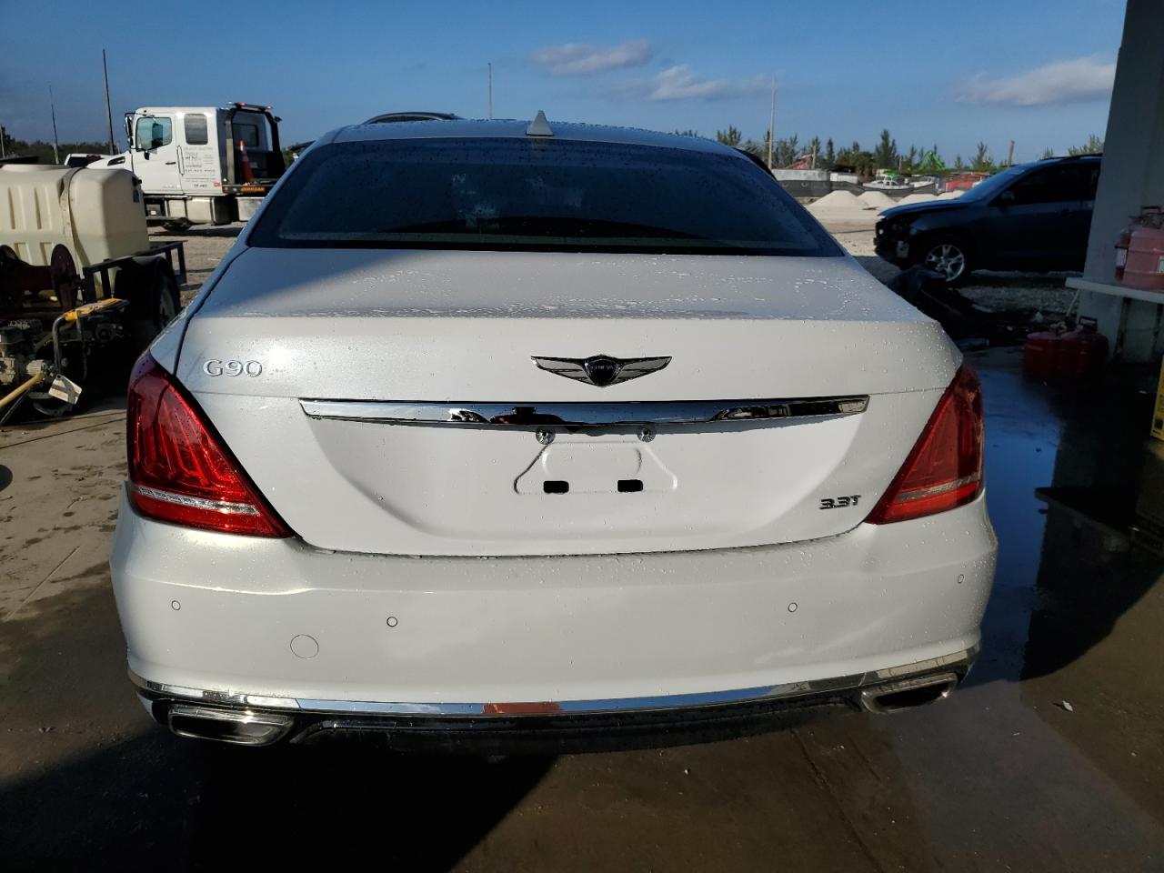 2019 Genesis G90 - Image 6