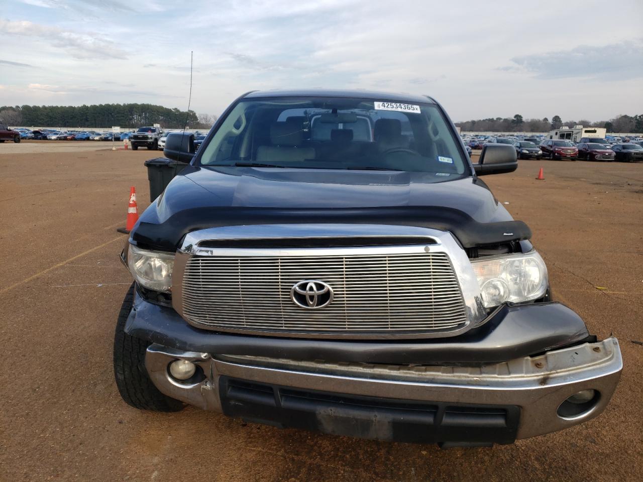 2011 Toyota Tundra - Image 5