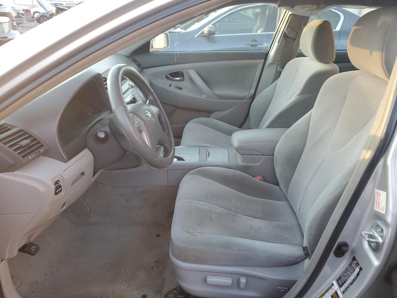 2010 Toyota Camry - Image 7