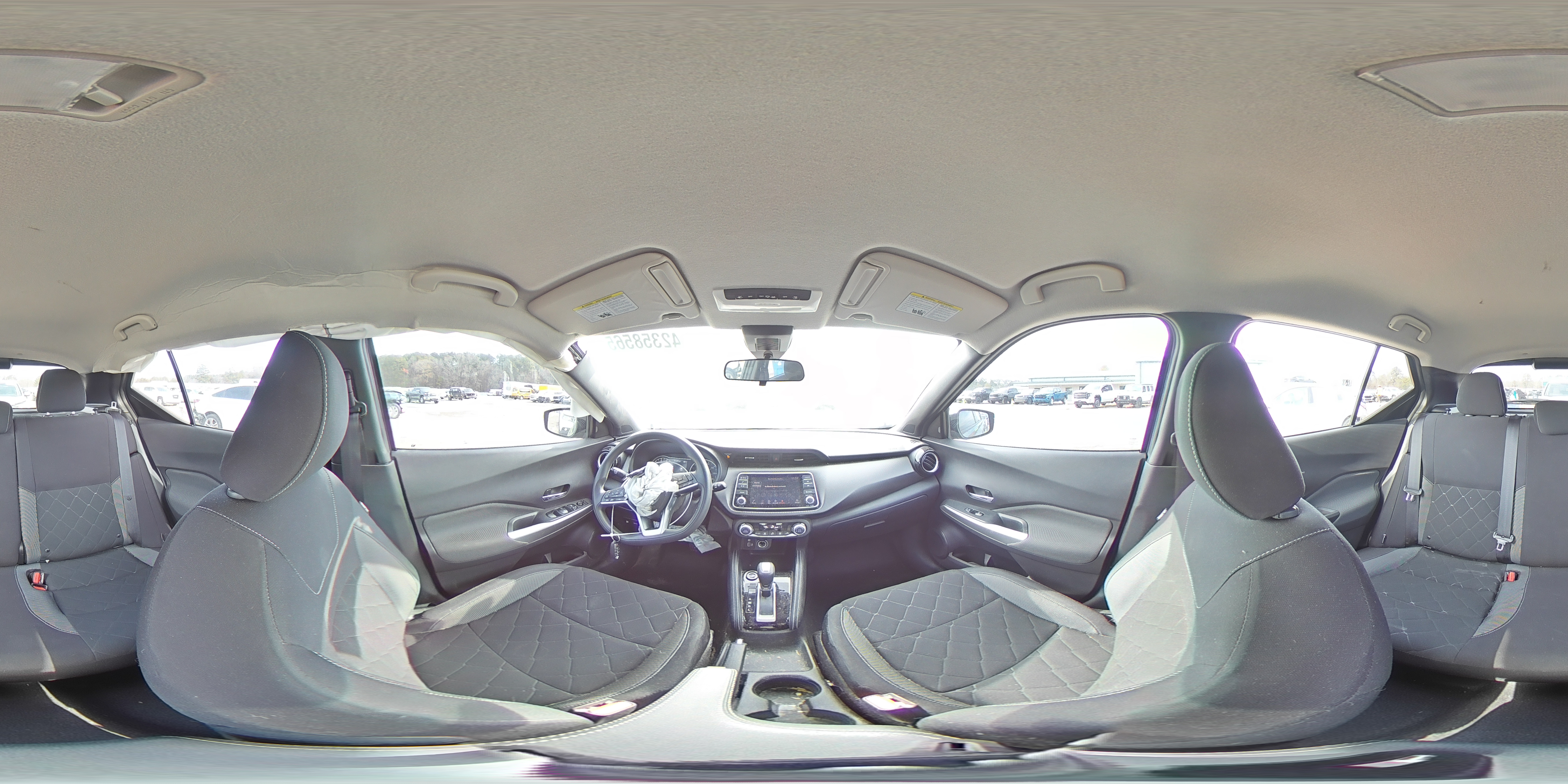 2020 Nissan Kicks - Image 14
