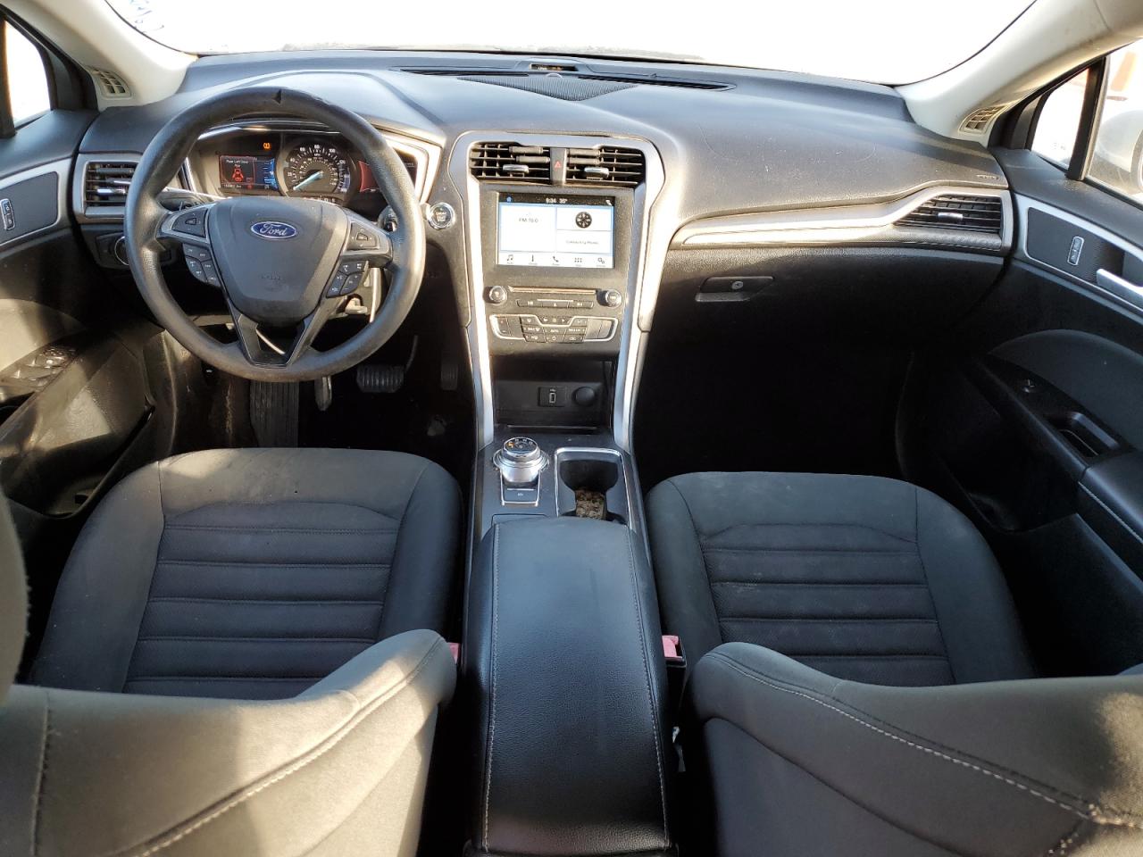 2017 Ford Fusion - Image 8