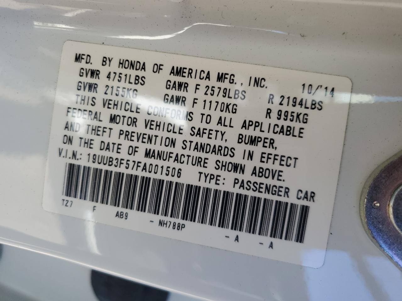 2015 Acura TLX - Image 14