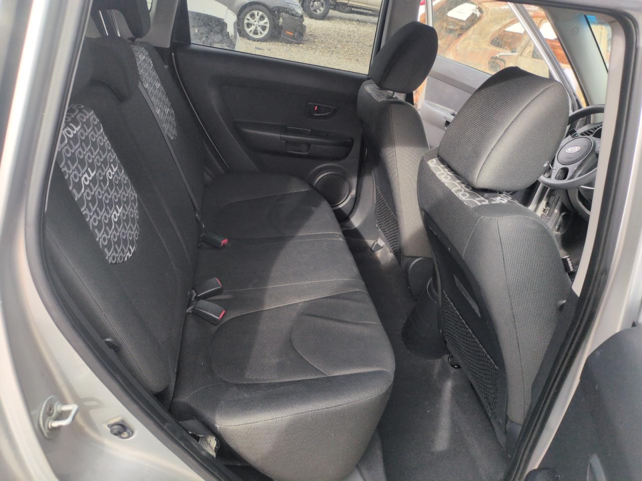 2010 Kia Soul - Image 10