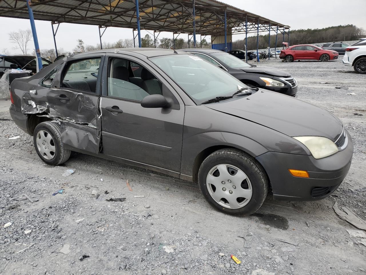 2005 Ford Focus - Image 4