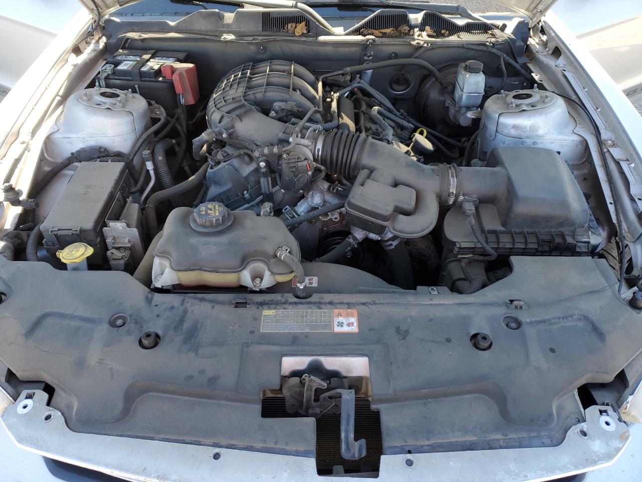 2012 Ford Mustang - Image 13