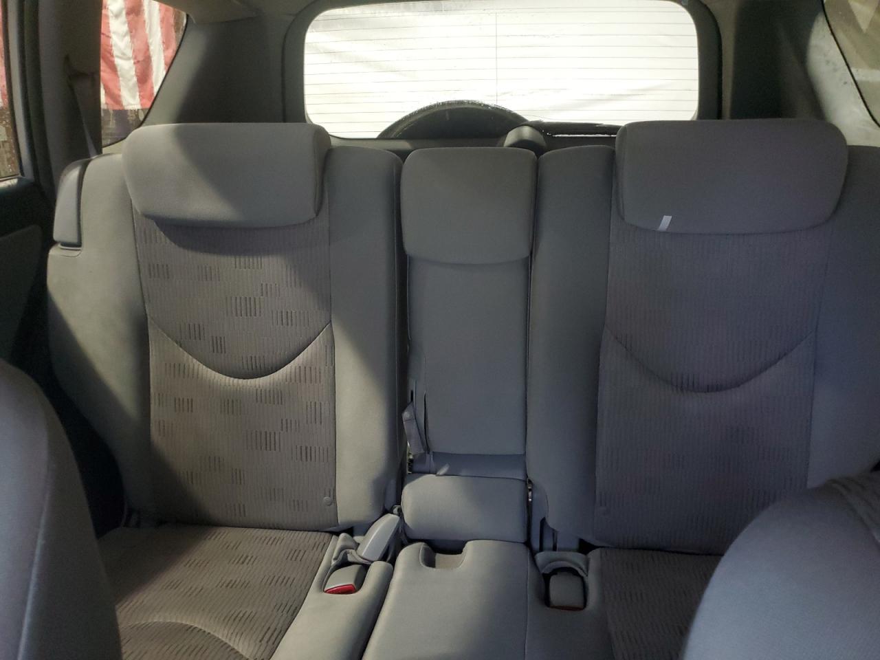 2011 Toyota RAV 4 - Image 10