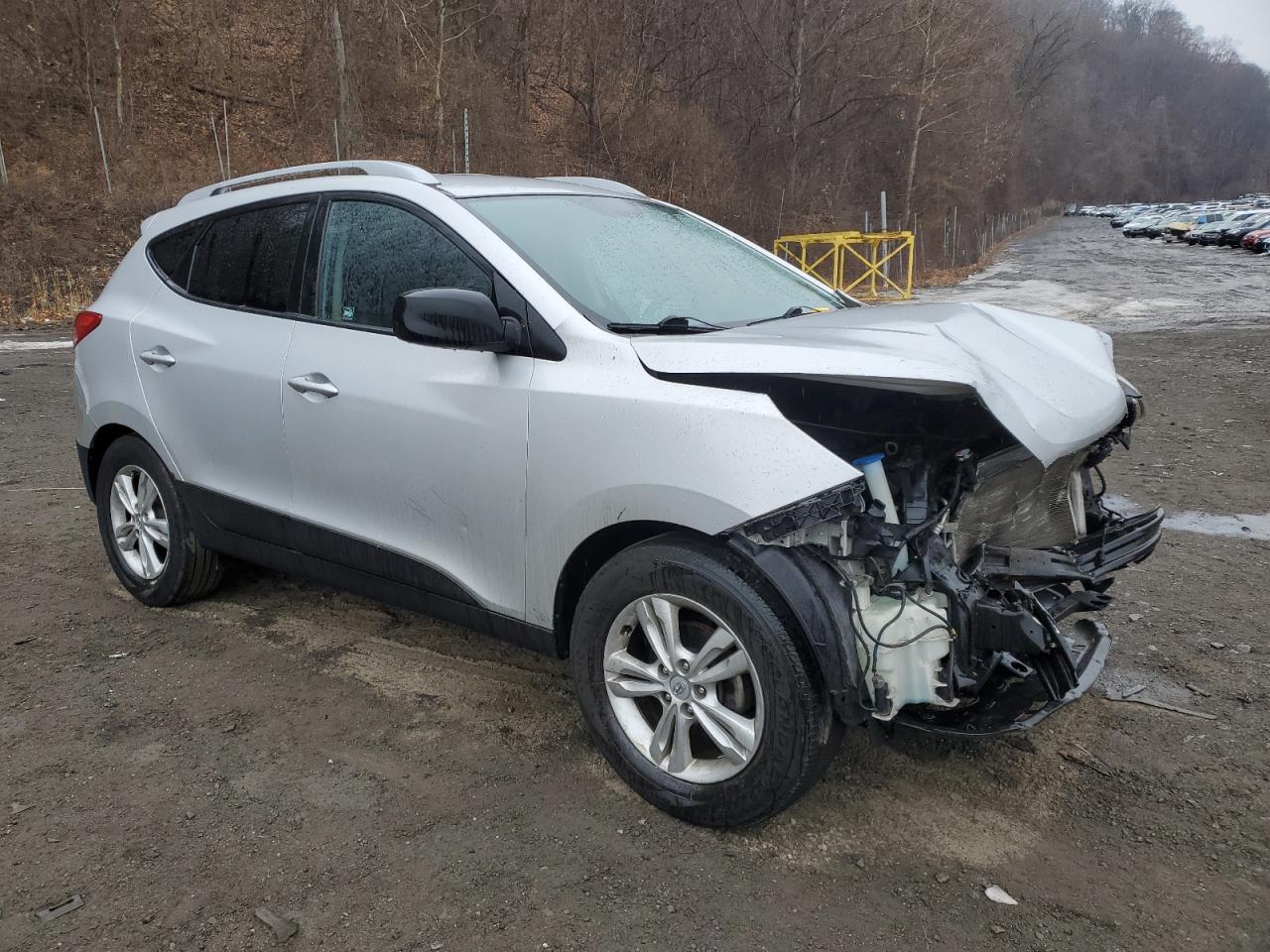 2011 Hyundai Tucson - Image 4
