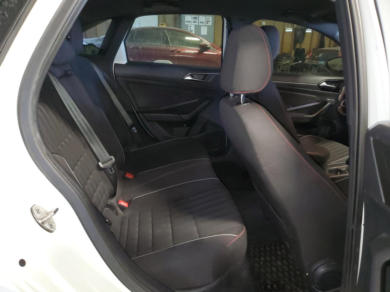 2019 Volkswagen Jetta - Image 10