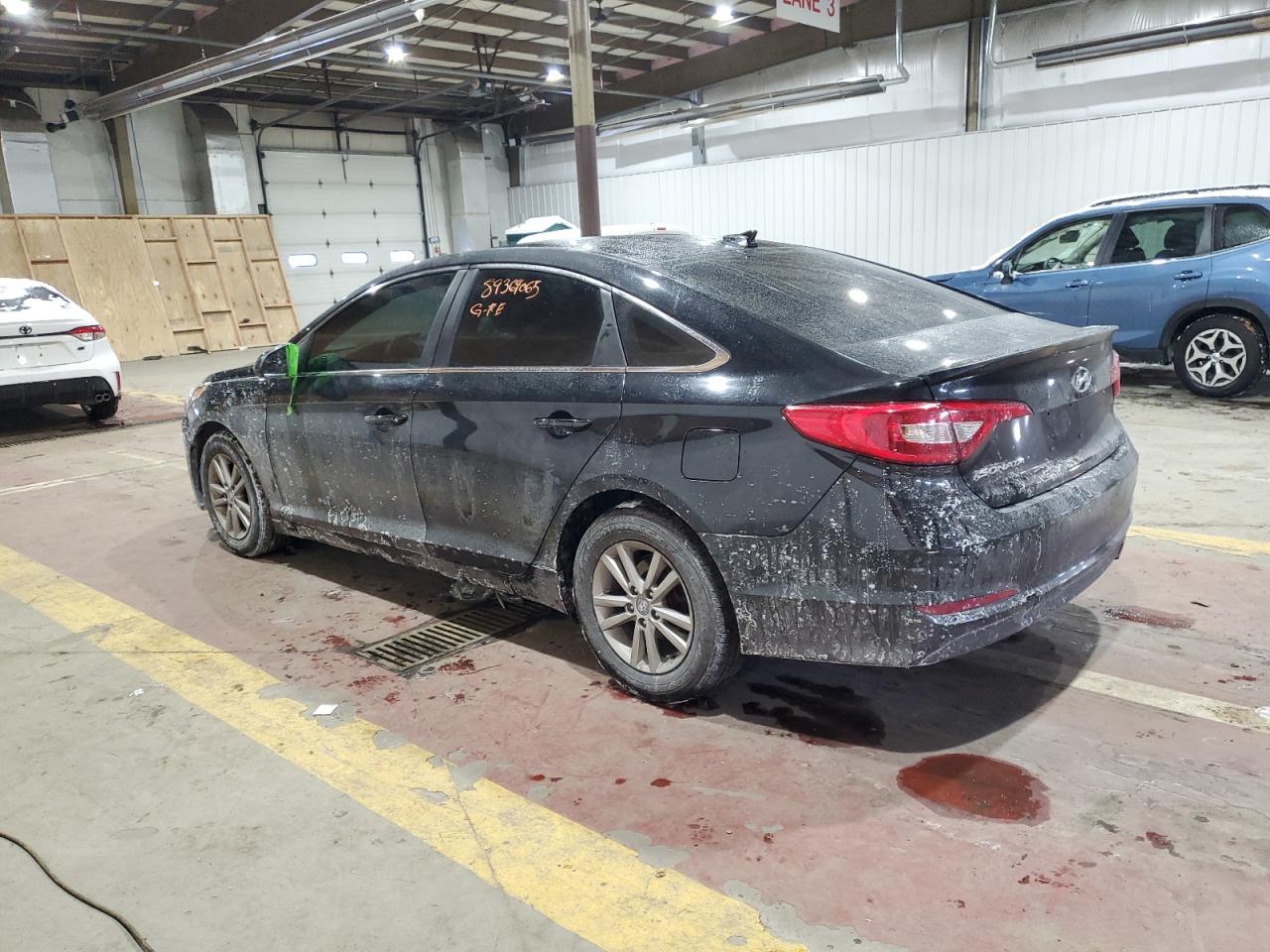 2016 Hyundai Sonata - Image 2