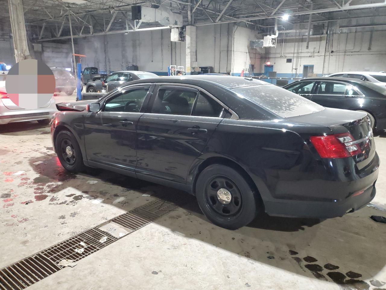 2013 Ford Taurus - Image 2