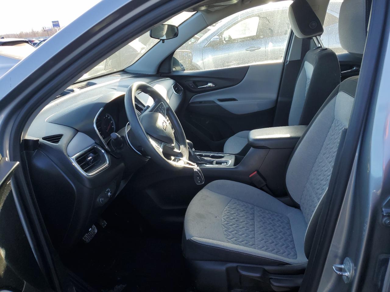 2023 Chevrolet Equinox - Image 7