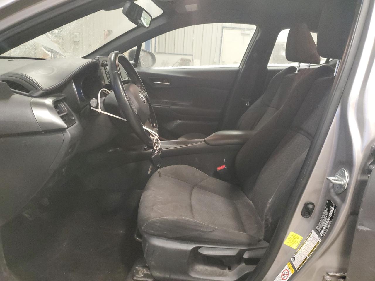 2018 Toyota C-HR - Image 7