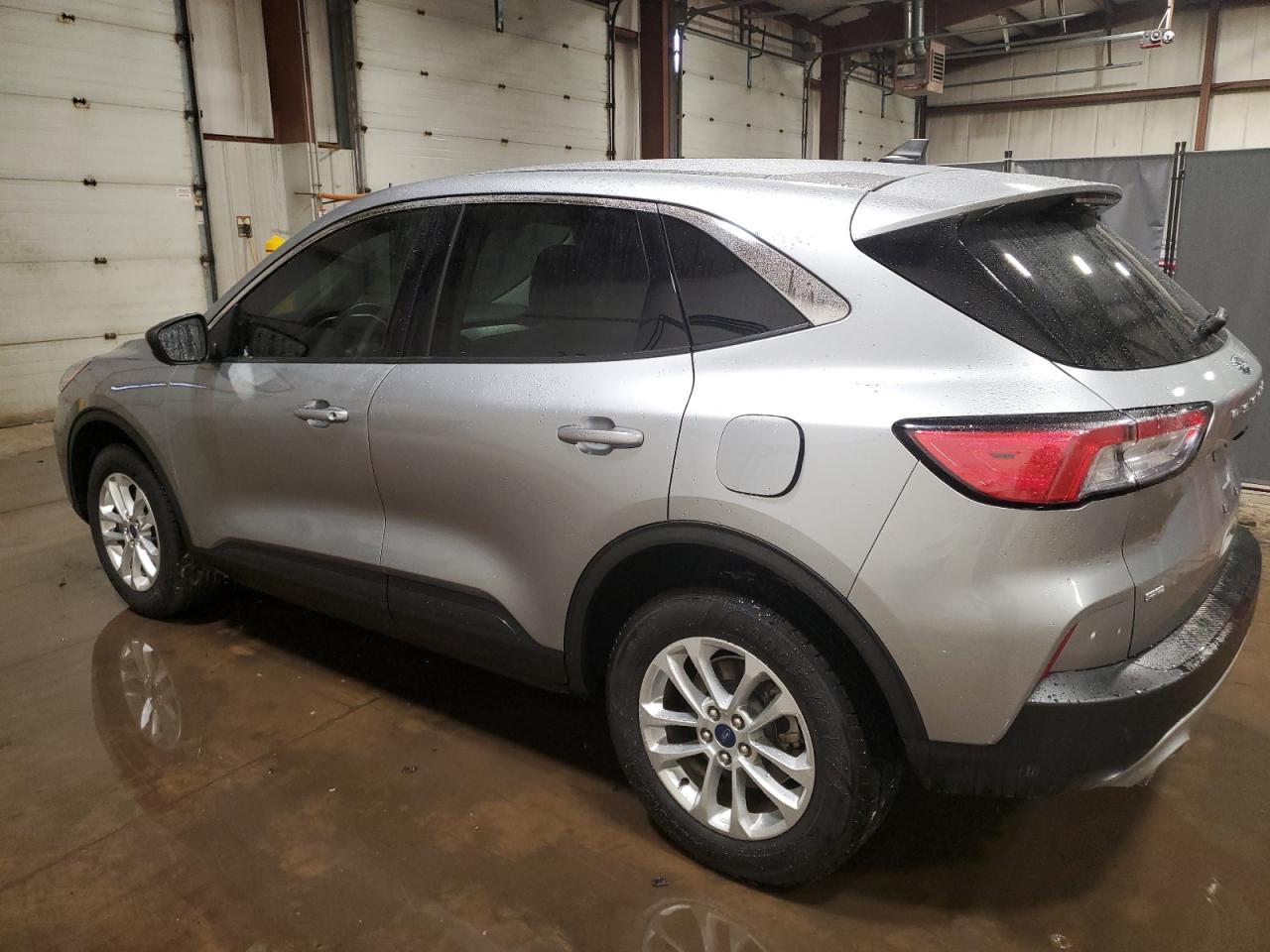 2022 Ford Escape - Image 2