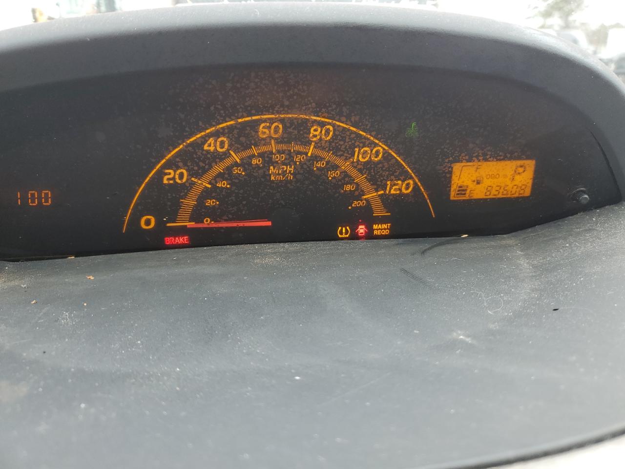 2010 Toyota Yaris - Image 9