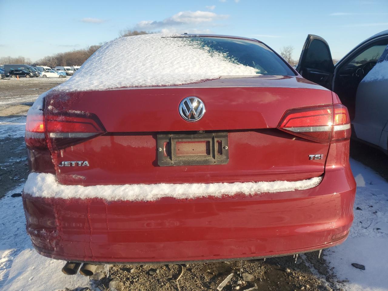 2017 Volkswagen Jetta - Image 6