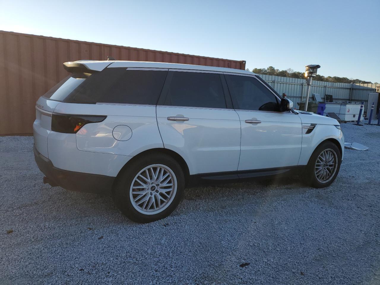 VIN SALWR2VFXFA537866 2015 LAND ROVER RANGEROVER no.3