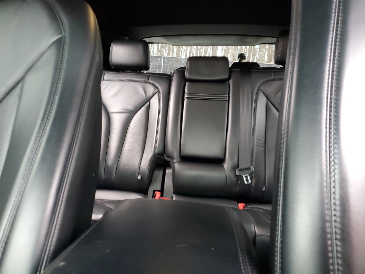 2019 Lincoln Nautilus - Image 10