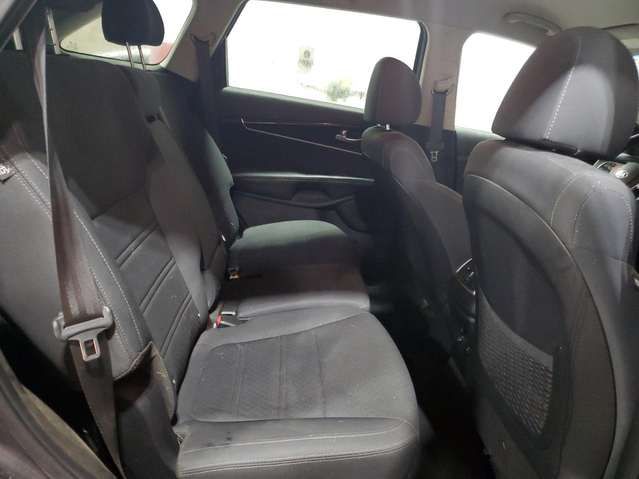2019 Kia Sorento - Image 11
