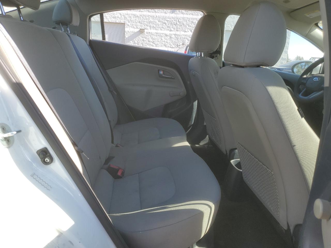 2017 Kia Rio - Image 10